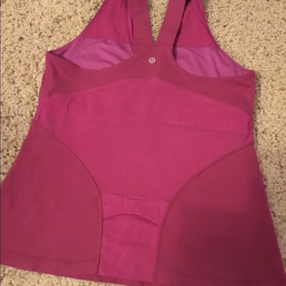 Lululemon top